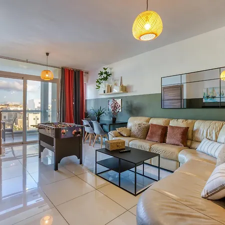 Designer, Fully Equipped 3br In W/wifi By 360 Estates Apartmán