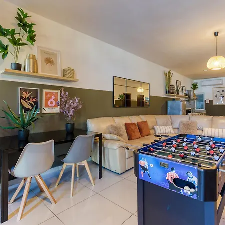 Appartement Designer, Fully Equipped 3br In W/wifi By 360 Estates